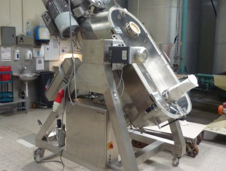 Model: MP-500 in position for a full discharge